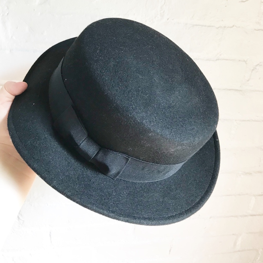 Black Wool Felt Narrow Brimmed Hat